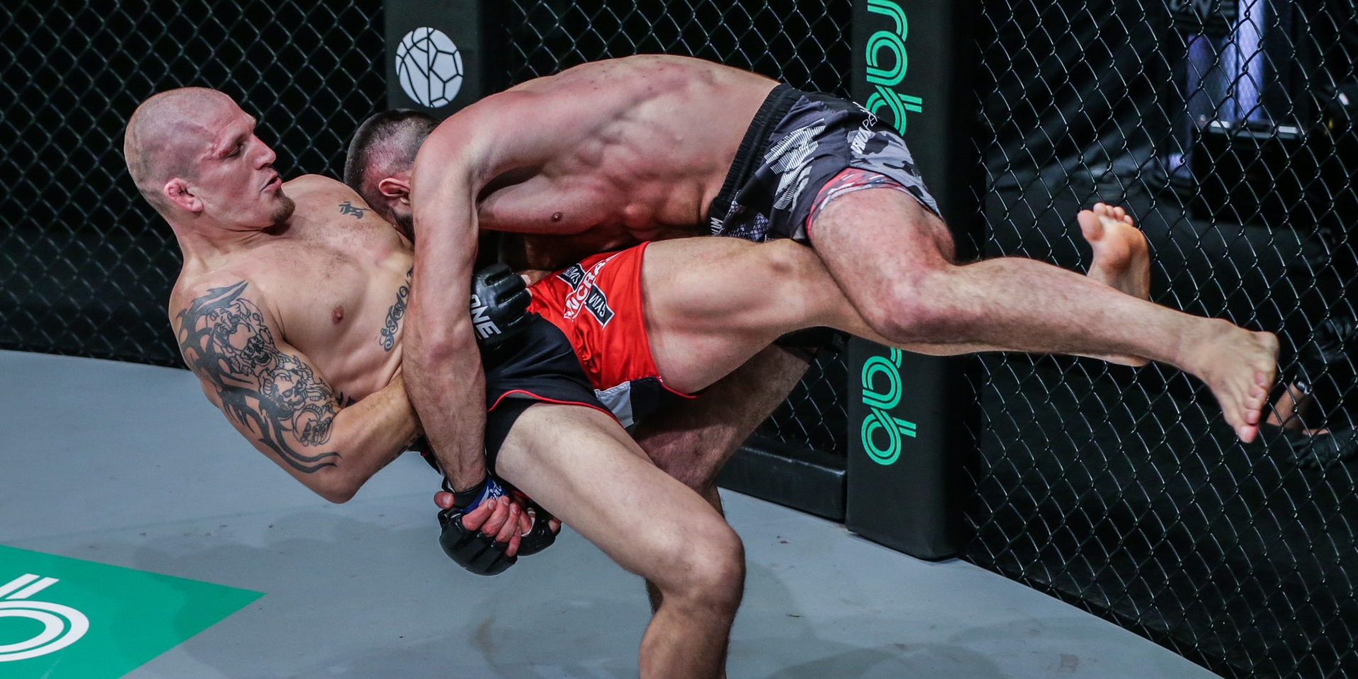 Kiamrian Abbasov Zebaztian Kadestam one championship